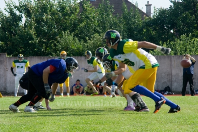 Americký futbal v Malackách - 25. 6. 2011 []